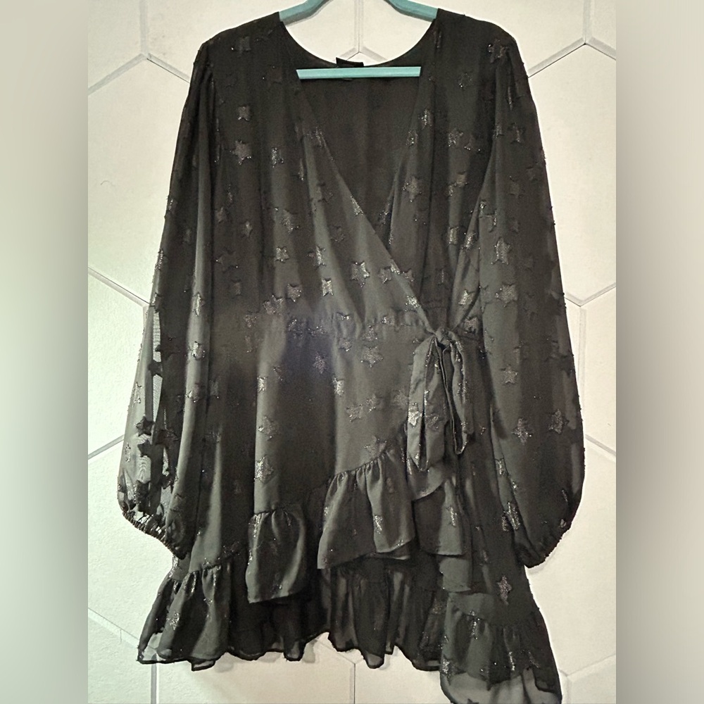 Beautiful black tie shirt